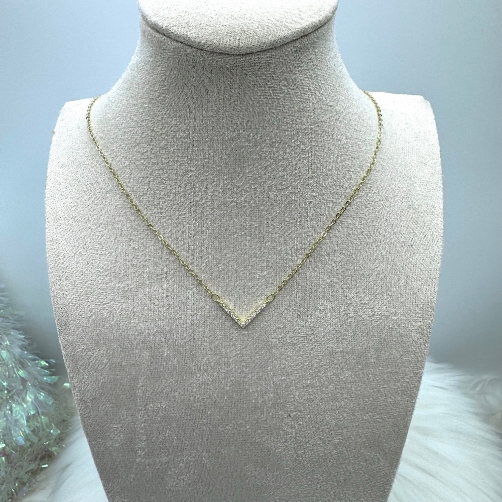 V Necklace With Rhinestone Necklace - Picture 3 of 4